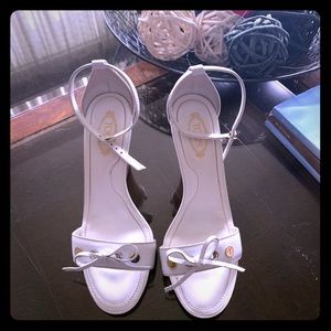 Tod’s Leathers wooden wedge sandals white sz36.5
